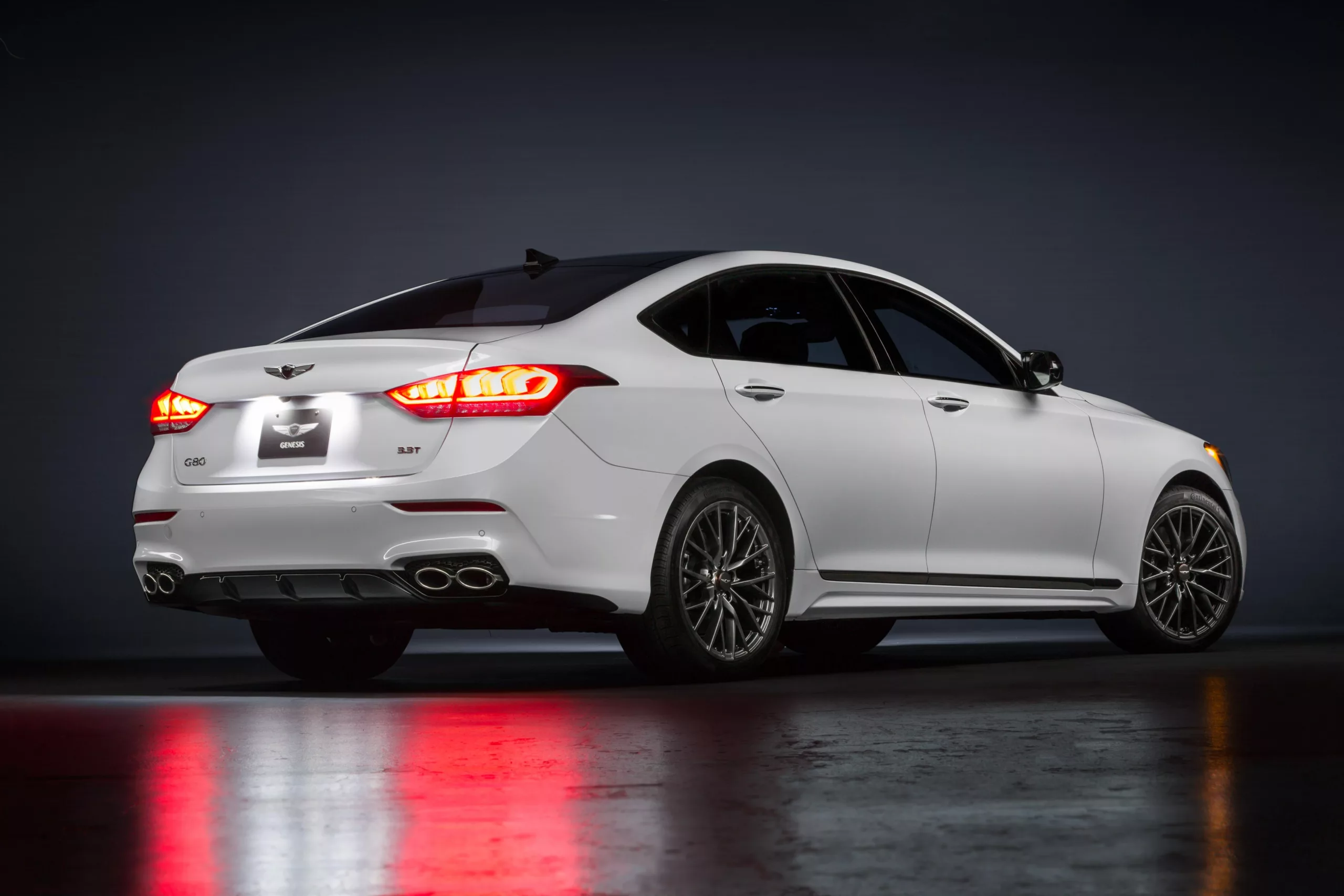 koreanski-mercedes-genesis-g80