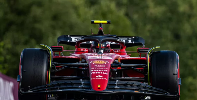 Ferrari popadło w przeciętność? Kiedy Tifosi będą świętować triumfy?