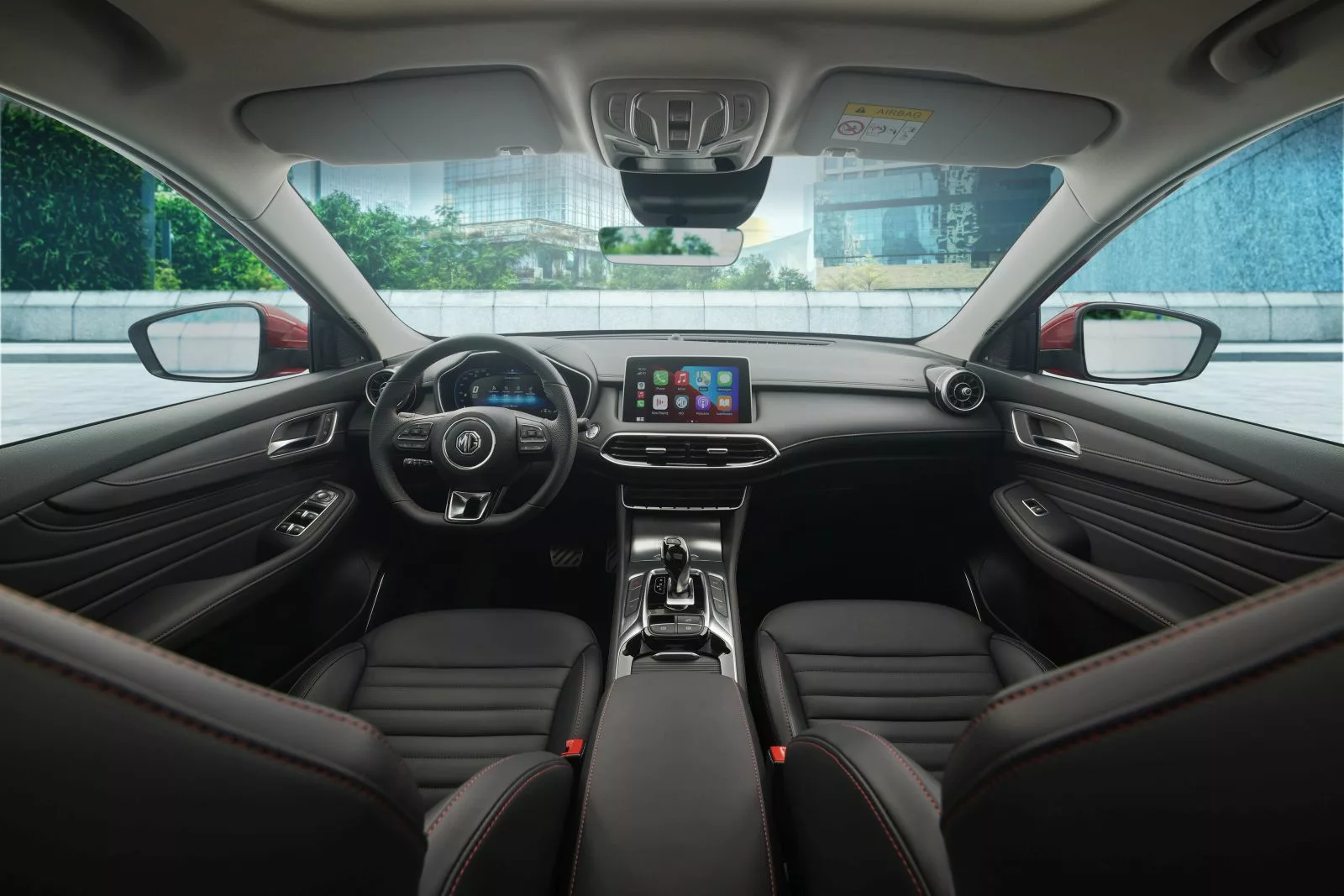 nowy-sedan-mg