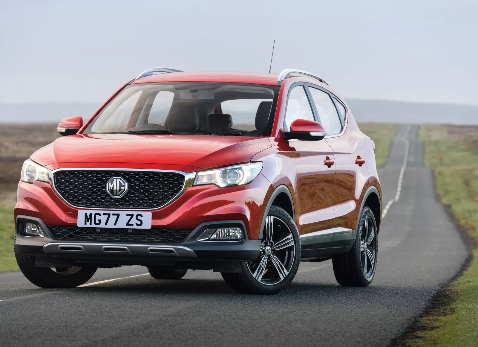 nowy-sedan-mg