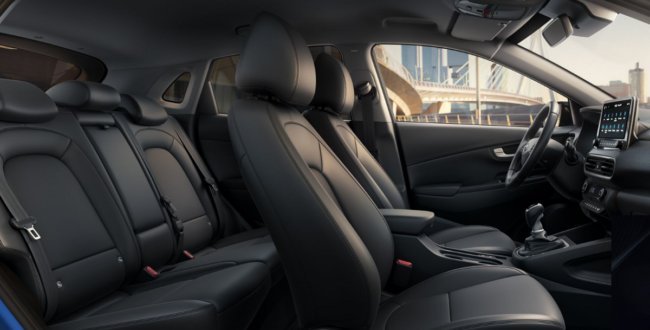 suv hyundai kona wnetrze