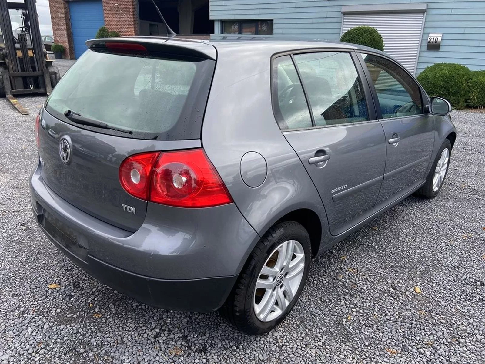 volkswagen-golf-v-diesel