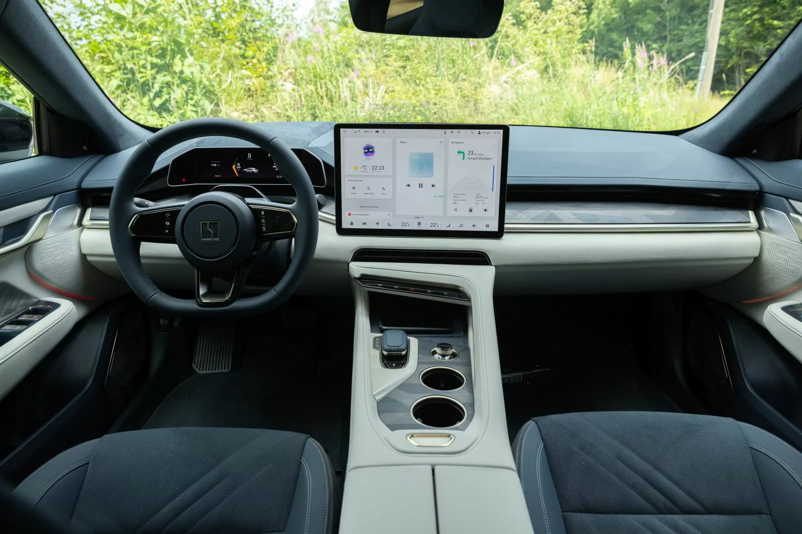 najszybsze-kombi-na-swiecie-zeekr-001-fr