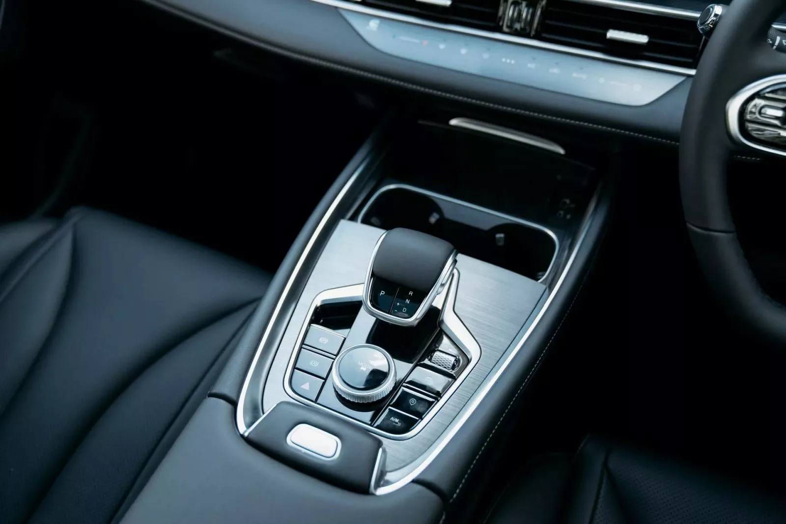 nowy-ogromny-suv-chery-tiggo-7