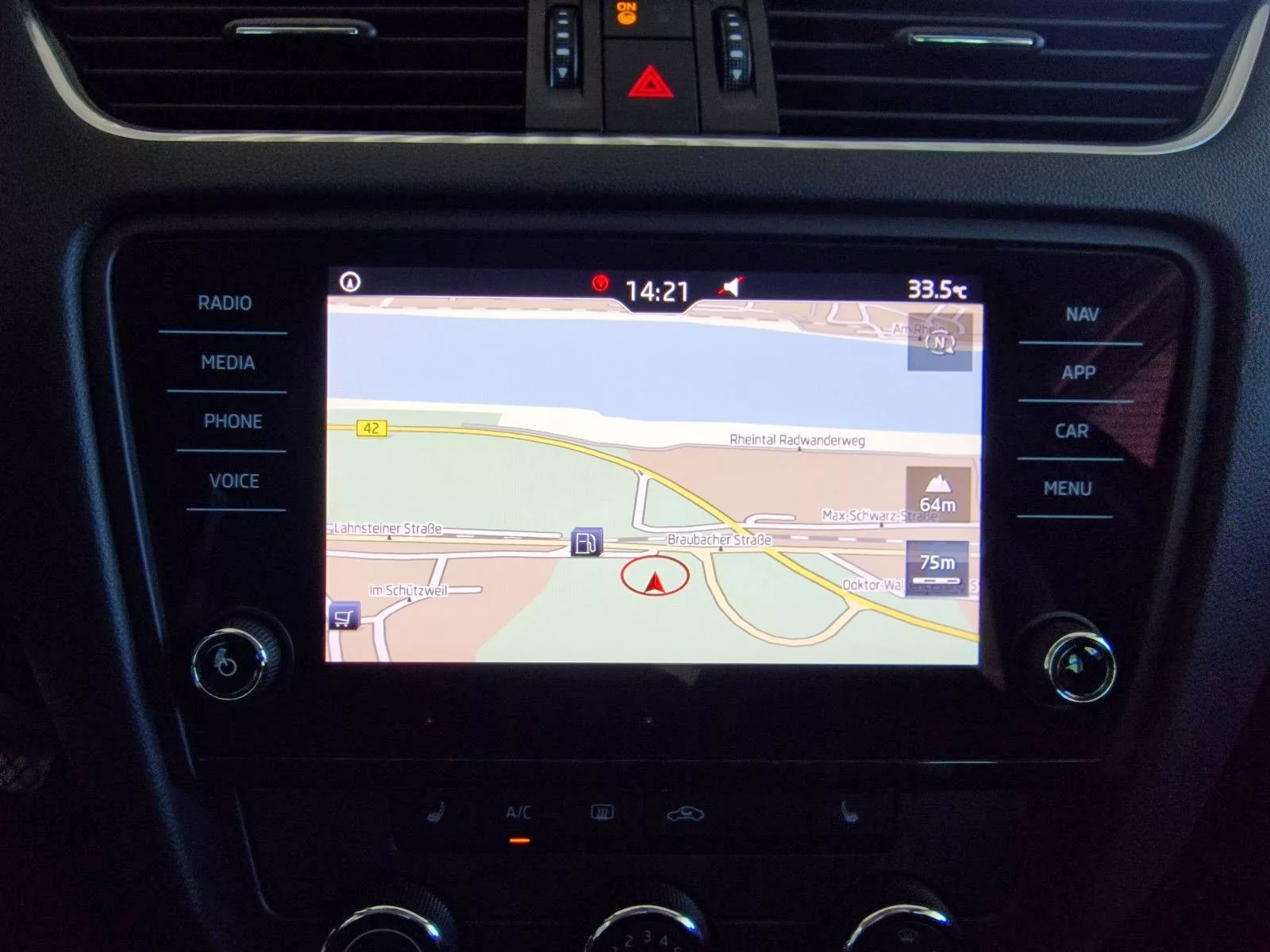 skoda-octavia-16-tdi