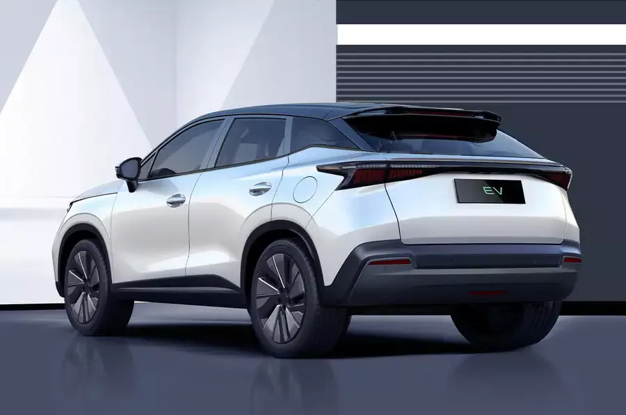 Samochody trzech marek wyjadą z hiszpańskiej fabryki, w tym nowy SUV Chery Omoda E5 fot. Chery