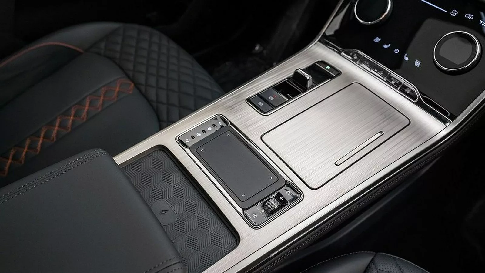 nowy-suv-exeed-europa