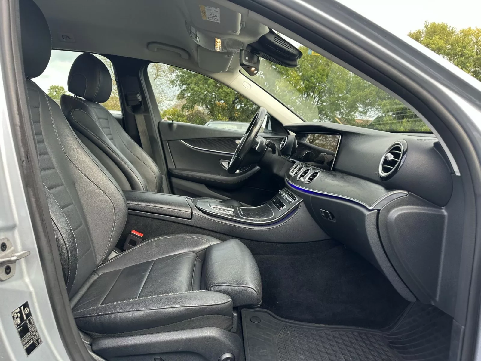 2-letni-mercedes-diesel-przebieg