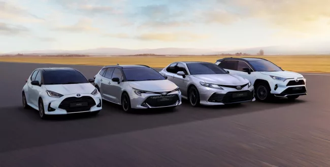 Toyota z atrakcyjną wyprzedażą pojazdów z rocznika 2023. W szerokiej ofercie każdy znajdzie coś dla siebie