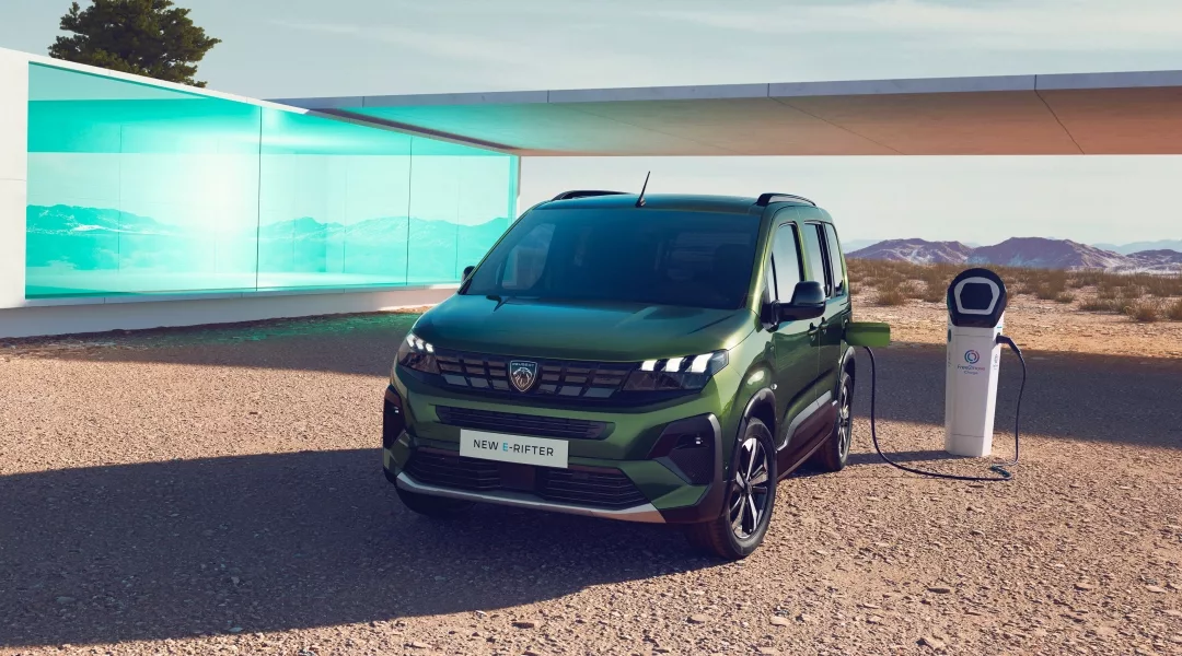 Peugeot E-Rifter - ładowanie