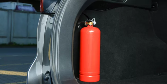 gasnica samochod bagaznik