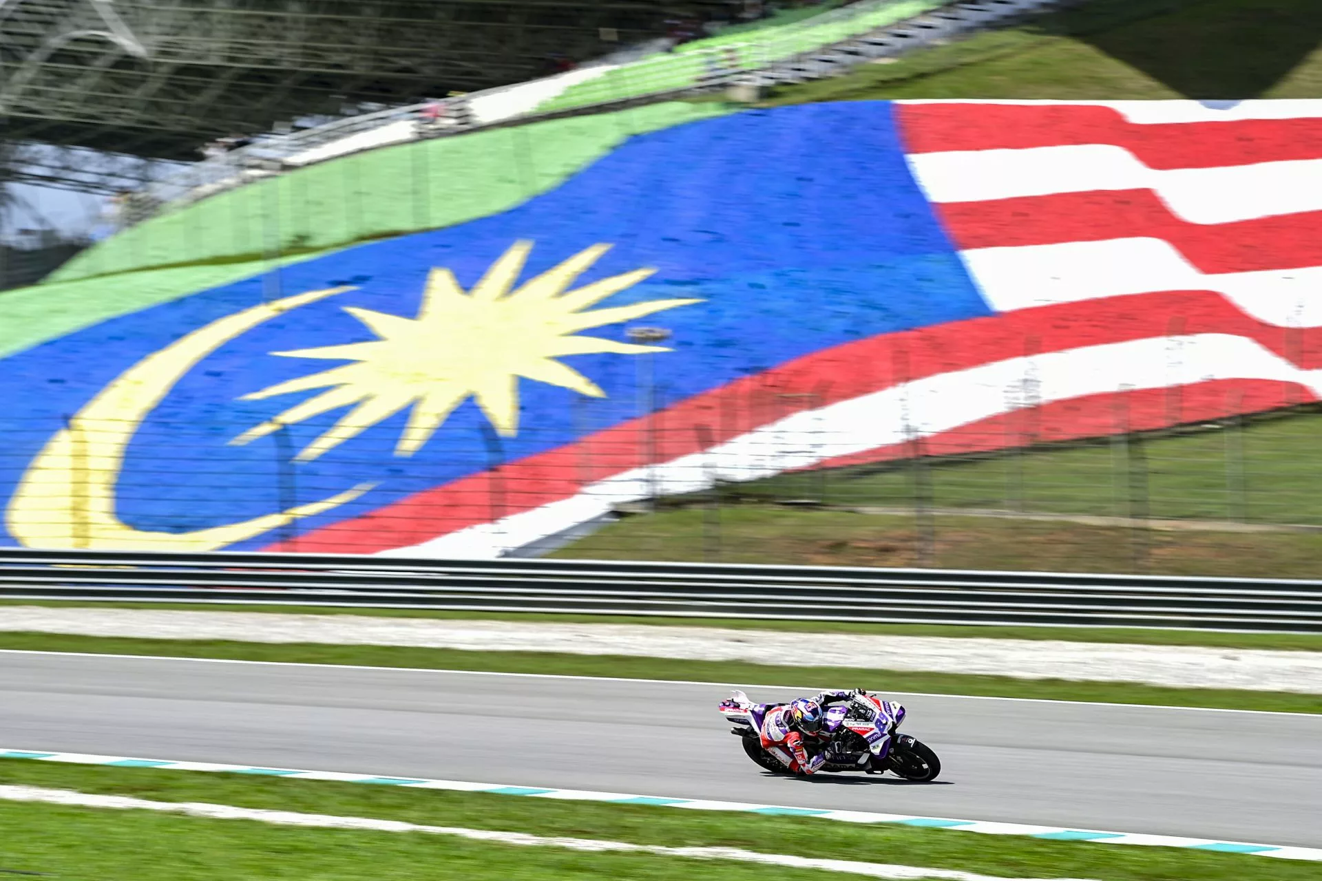 motogp bagnaia martin grand prix malezji