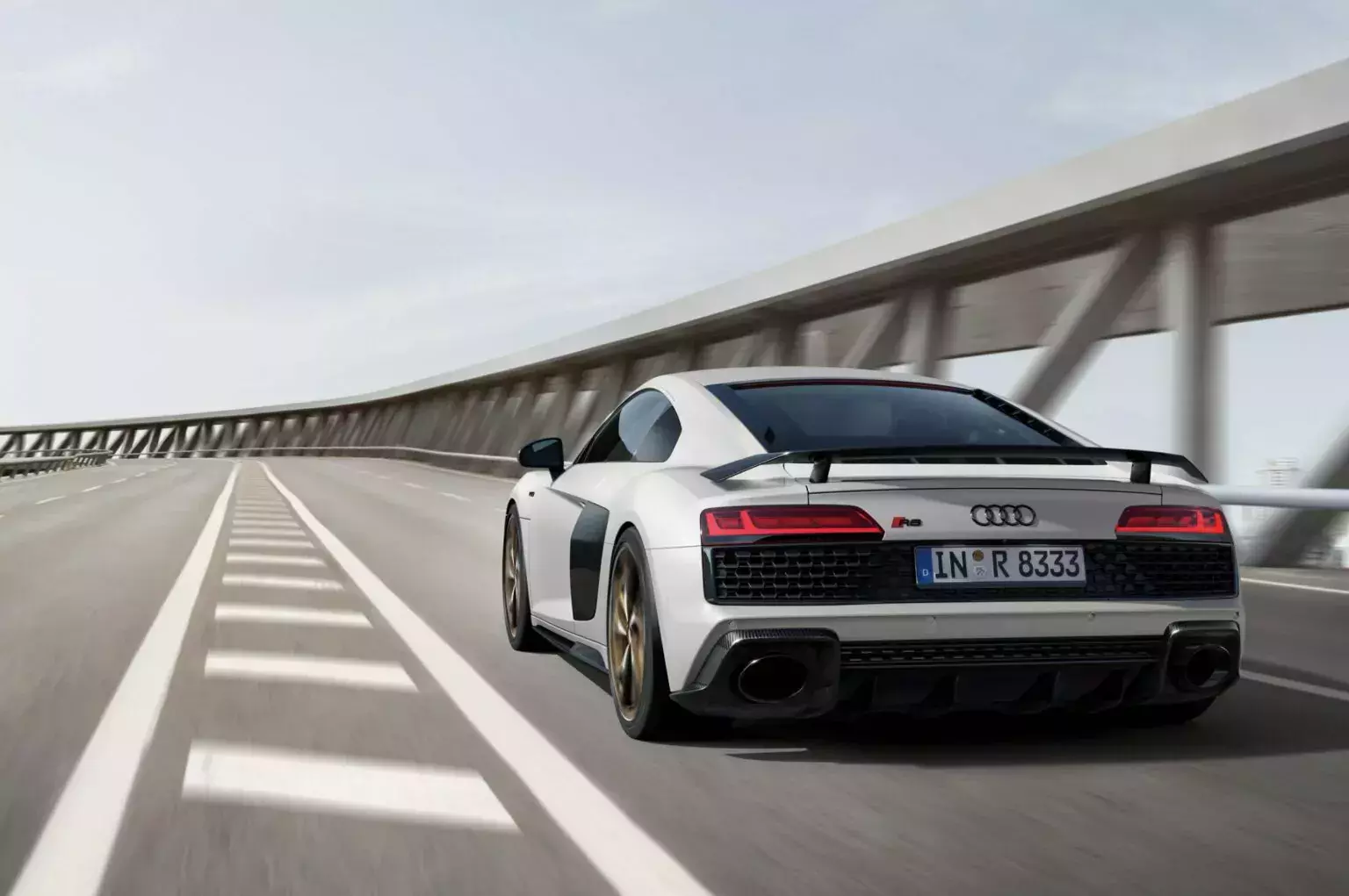Audi-R8-Coupe-Japan-Final-Edition-1s-1536x864