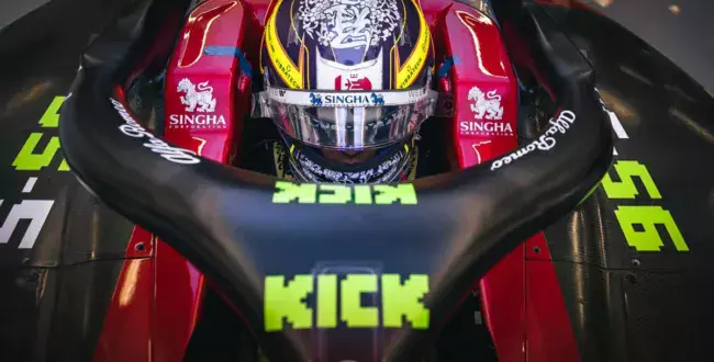 Kick nazwa zespołu Sauber F1
