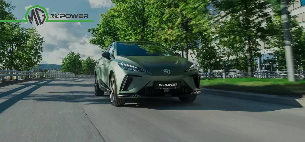 MG 4 EV XPower green