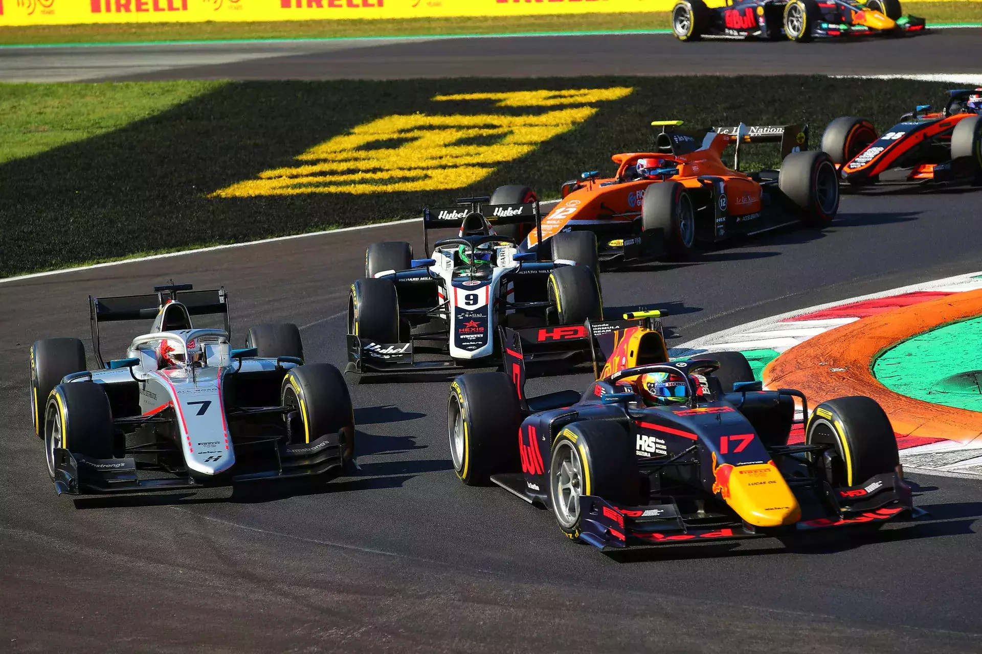 formuła 1 f1 academy