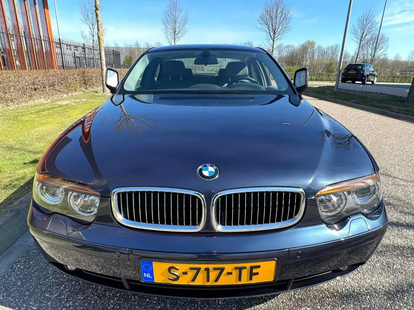 luksusowe-bmw-7-za-cene-fabii