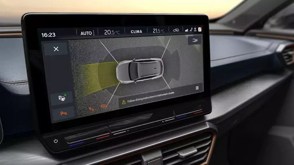 Cupra z zaawansowanymi systemami