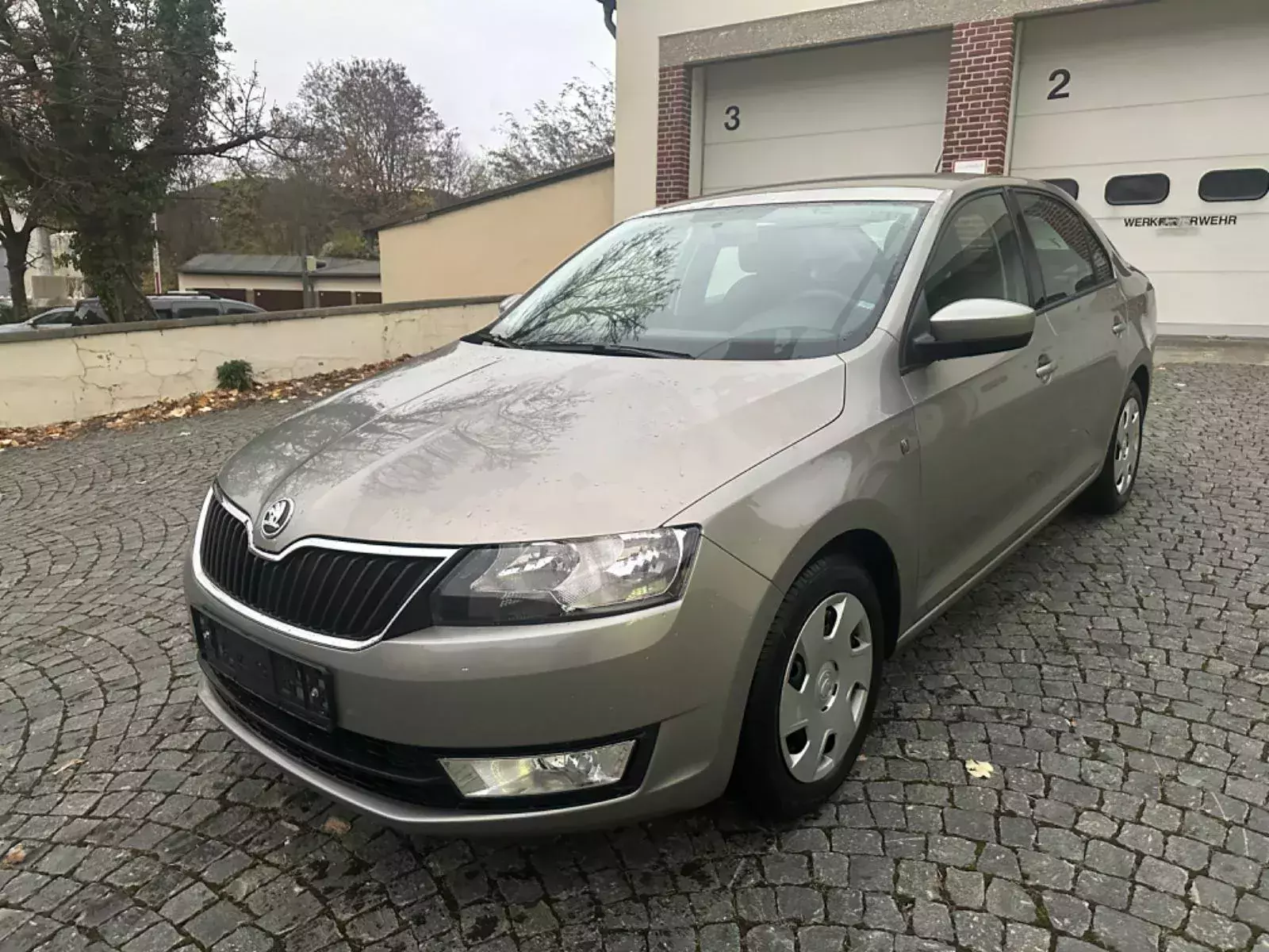 uzywana-skoda-rapid-16-tdi