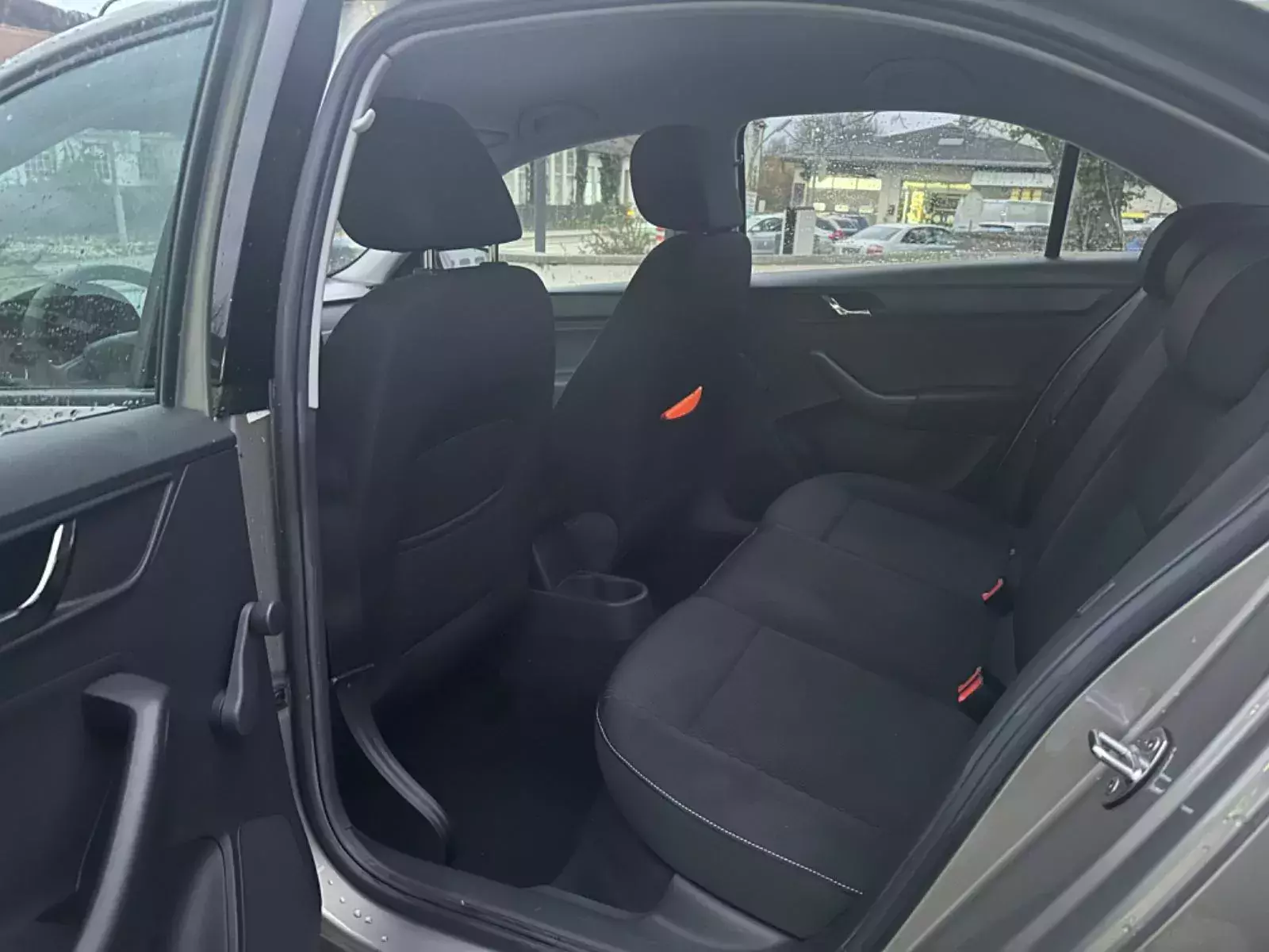 uzywana-skoda-rapid-16-tdi