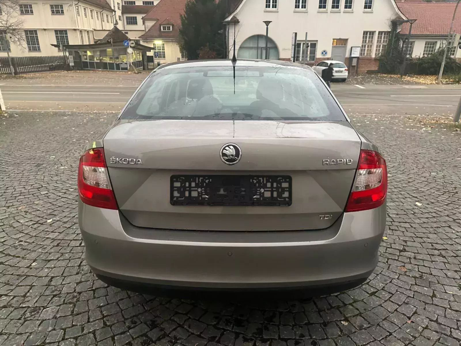 uzywana-skoda-rapid-16-tdi
