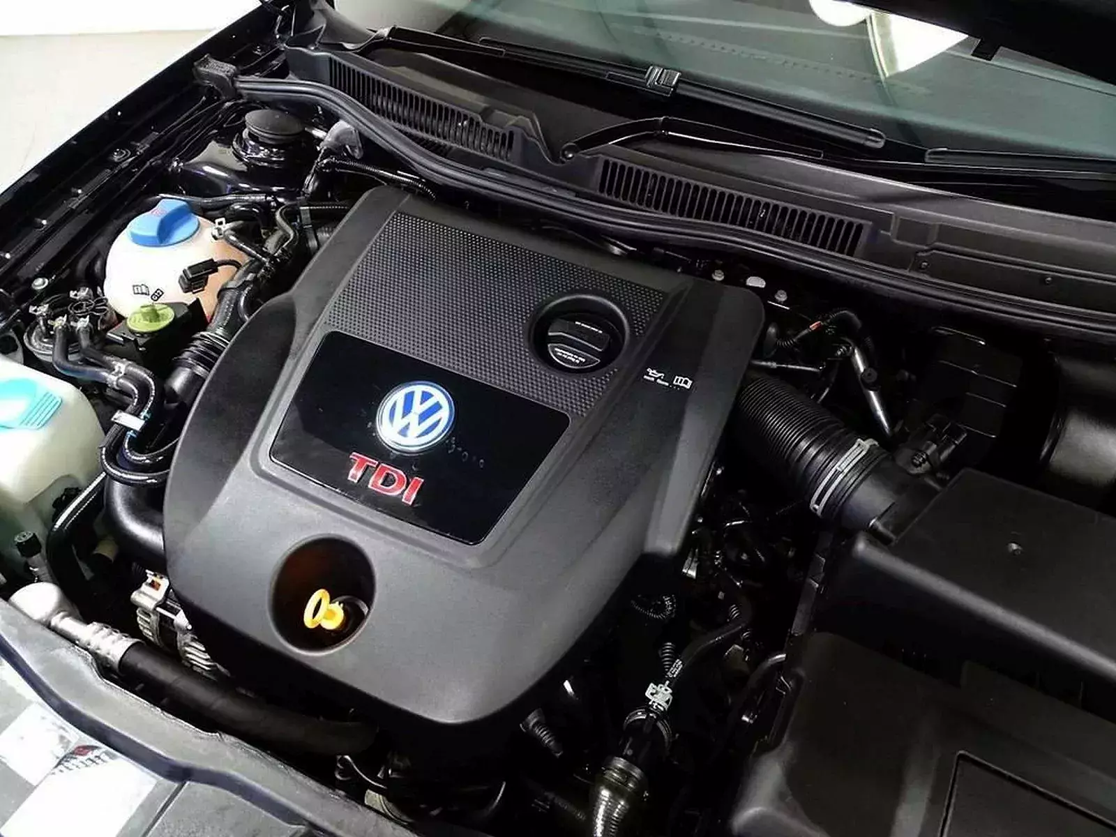 volkswagen-golf-gti-tdi-uzywany-2