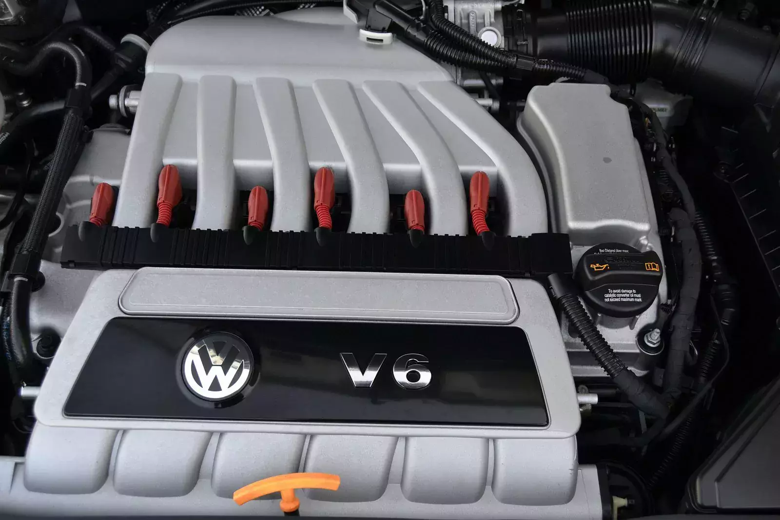 volkswagen-golf-r-32-2
