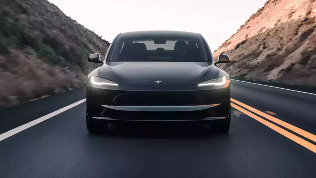 tesla-model-3-po-faceliftingu