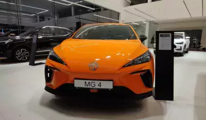 MG 4 elektryczny samochód numerem jeden w Grecji
