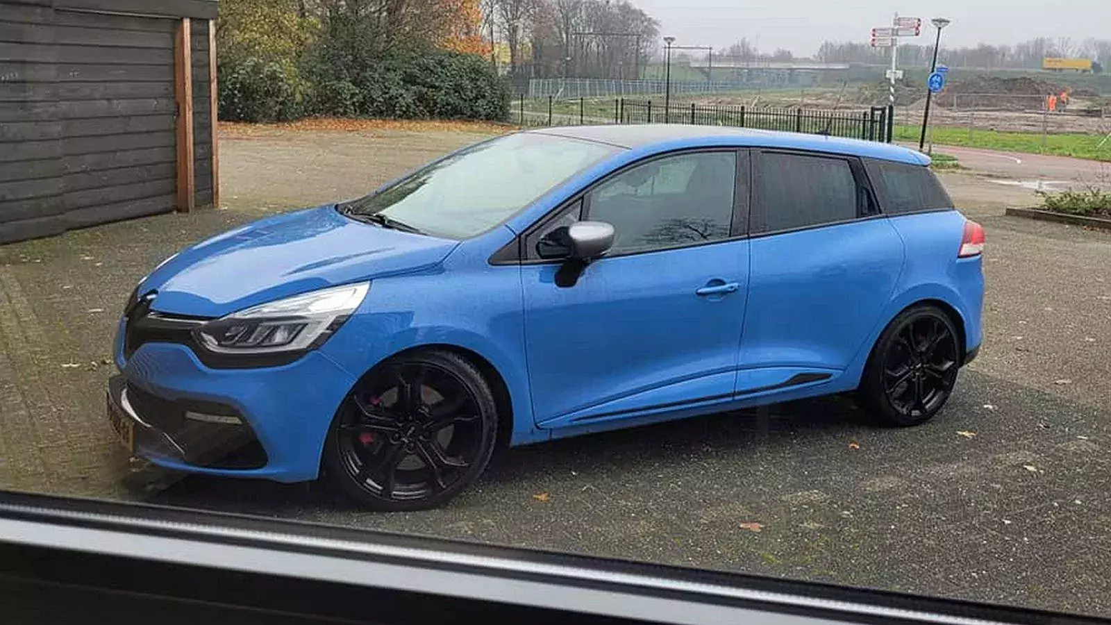 Renault_Clio_RS_kombi_2023-6