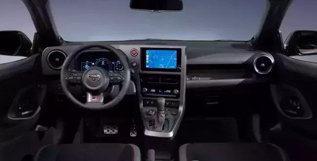 Toyota-GR-Yaris-15-1536x864