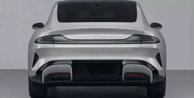 Xiaomi SU7 grey