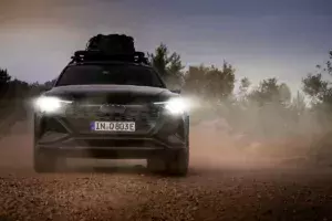 audi Q8 etron ed Dakar