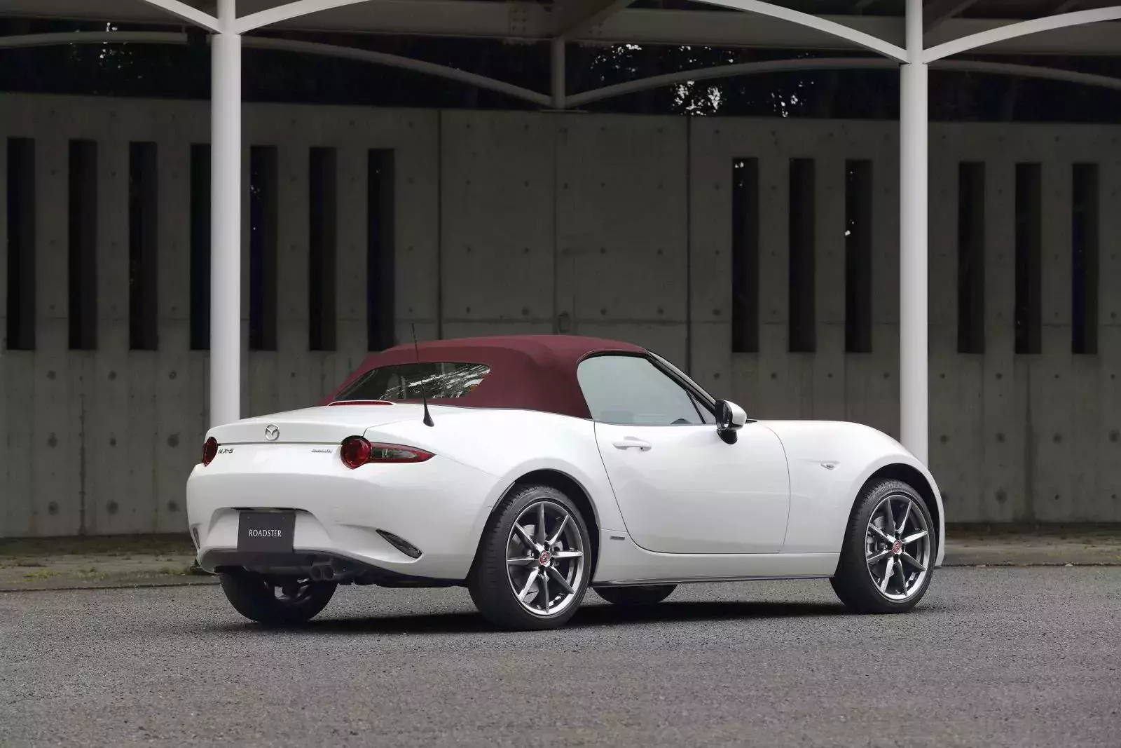 mazda-mx-5-sprzedaz