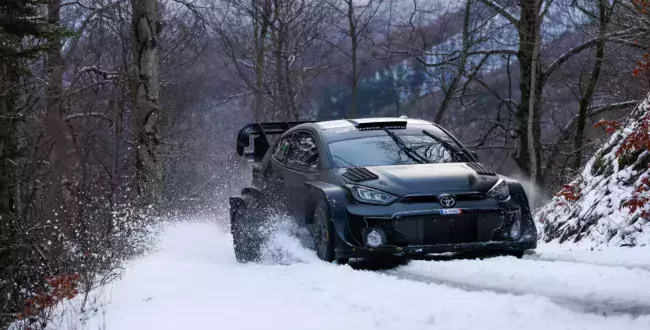 Sebastien Ogier / Toyota GR Yaris Rally1 / Testy przed Rajdem Monte Carlo 2024