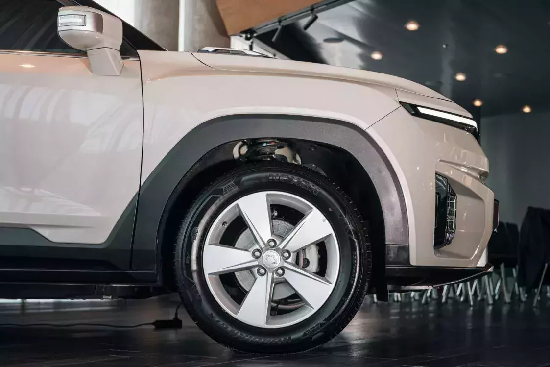 ssangyong-torres-evx-4