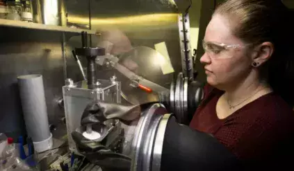 sztuczna-inteligencja-baterie-lit