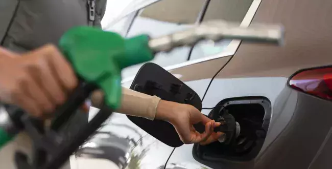 tankowanie paliwo E10 benzyna