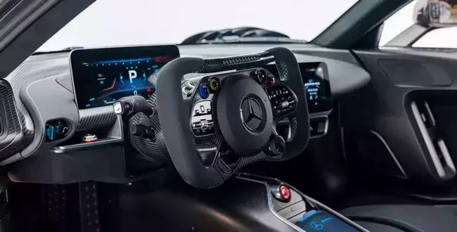 uzywany-mercedes-amg-one