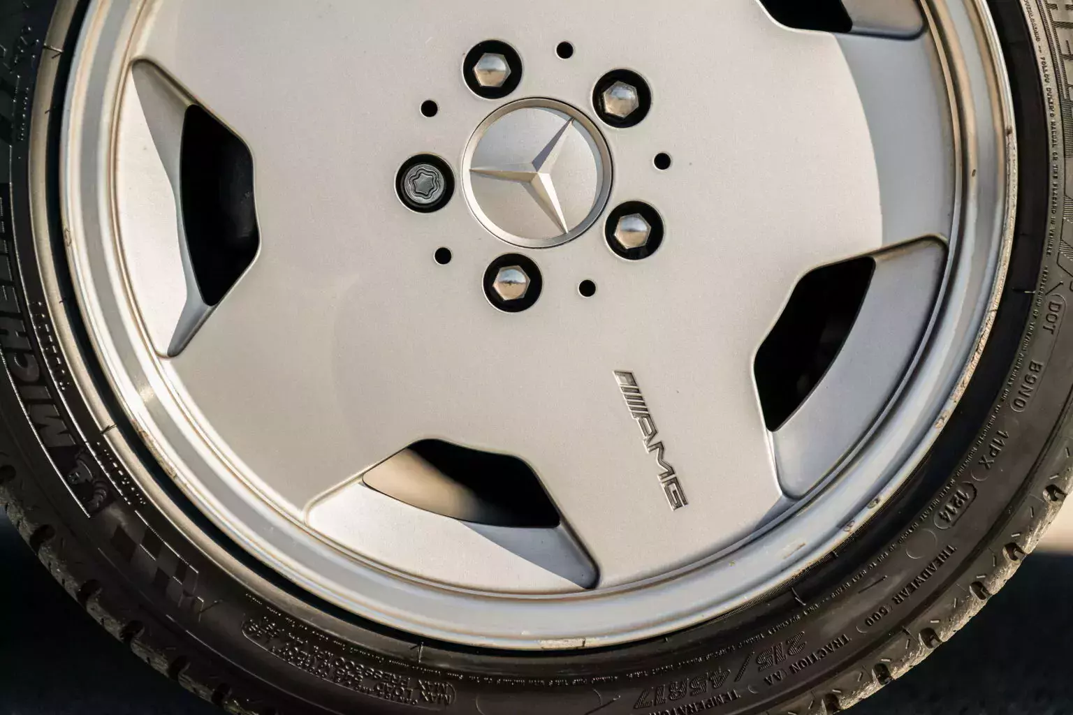 1988-Mercedes-300-TE-6.0-The-Mallet-EXT-4-1536x1024