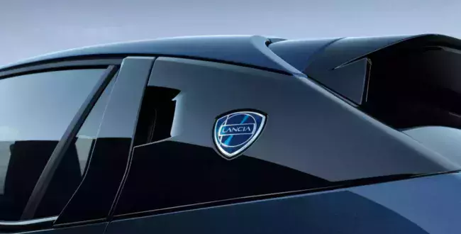 2024-Lancia-Ypsilon-19-1536x1152