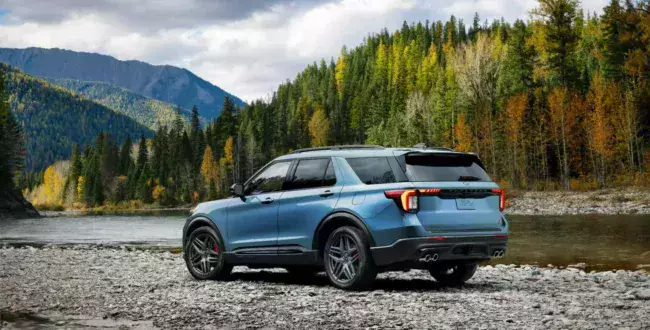 2025-Ford-Explorer-ST-2-1536x854
