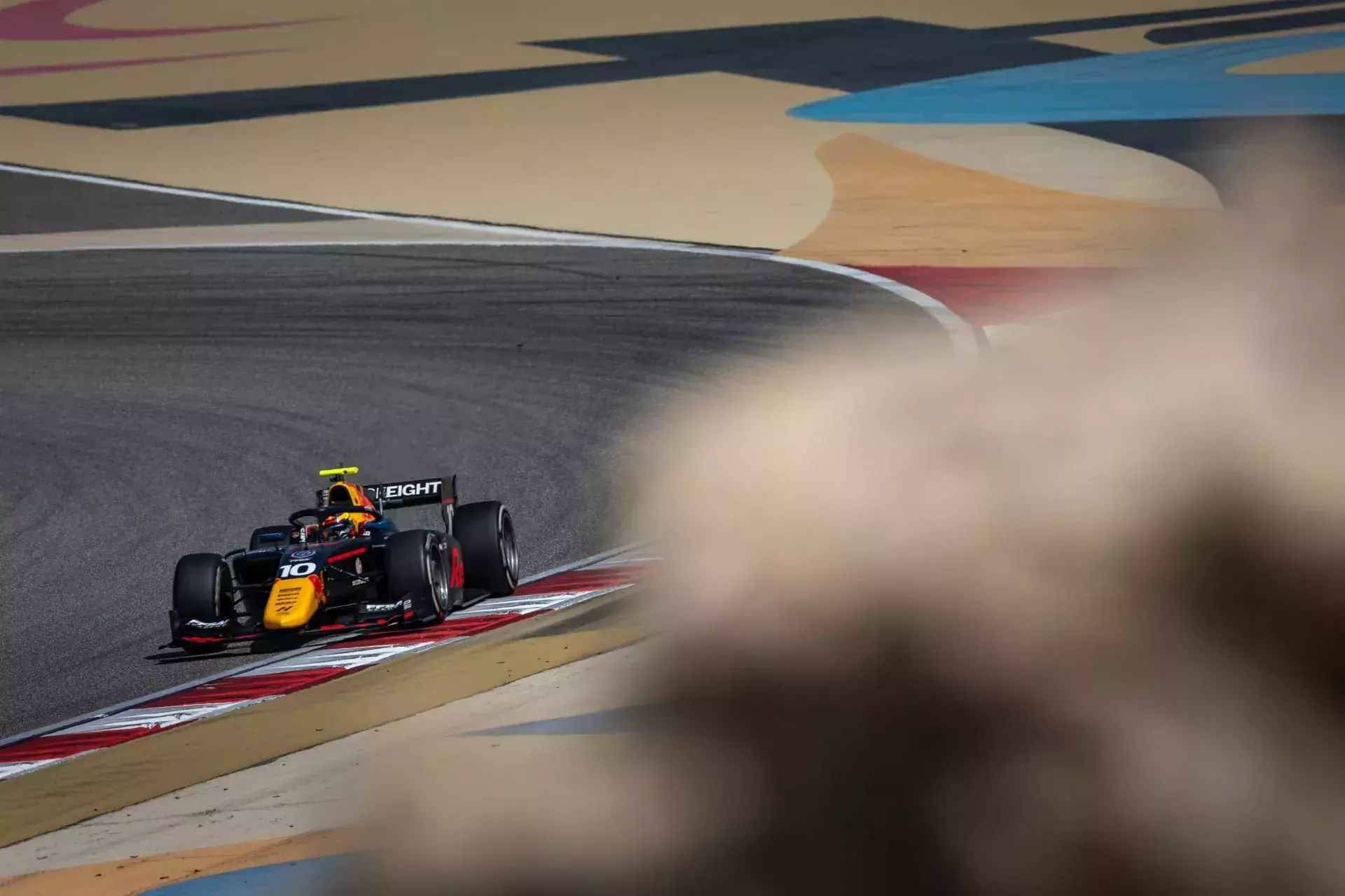 formuła 2 testy bahrajn