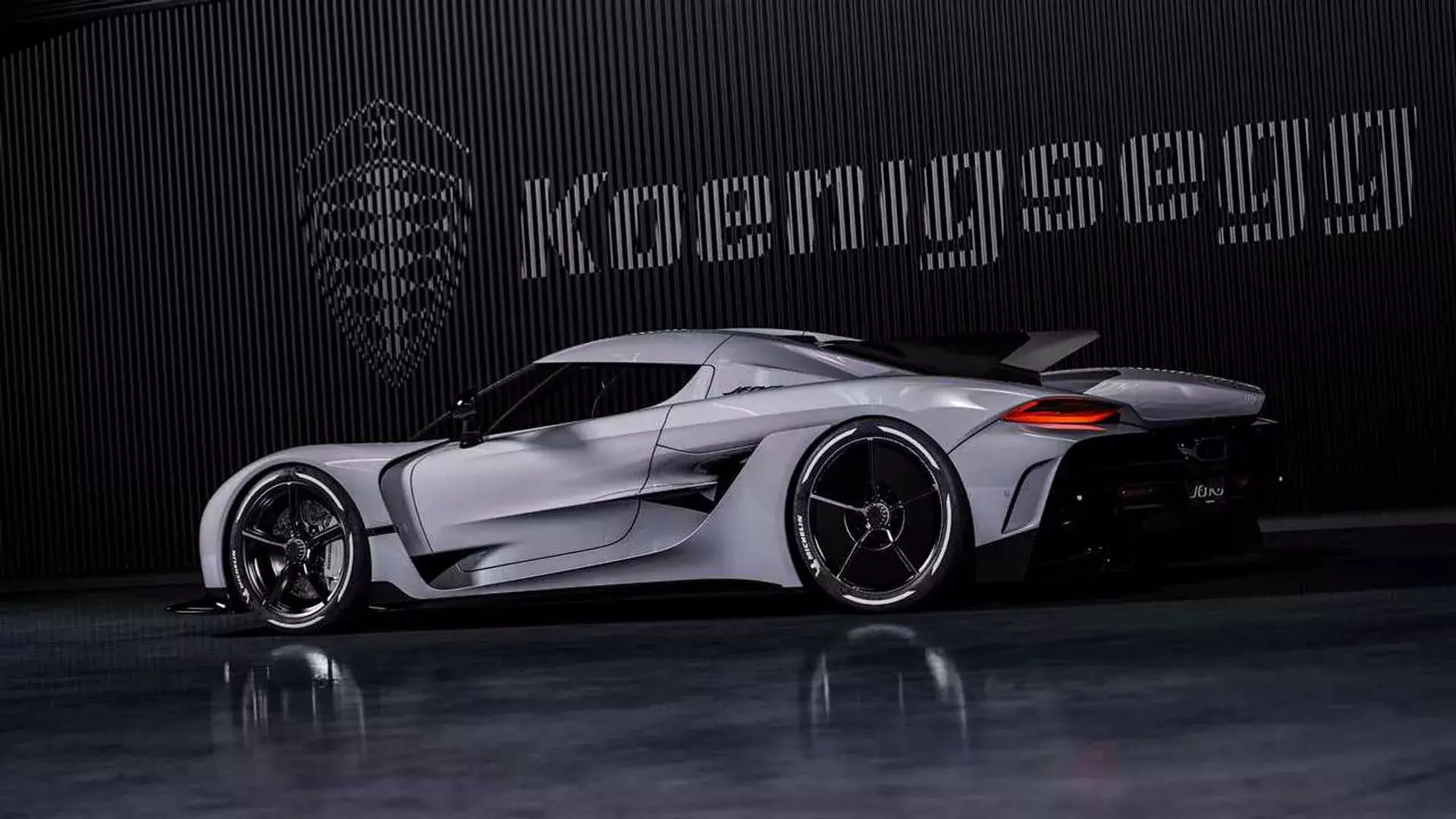 koenigsegg-jesko-absolut
