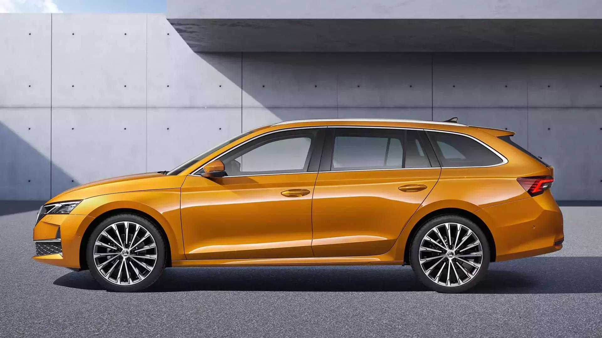 skoda-octavia-combi-2024-3