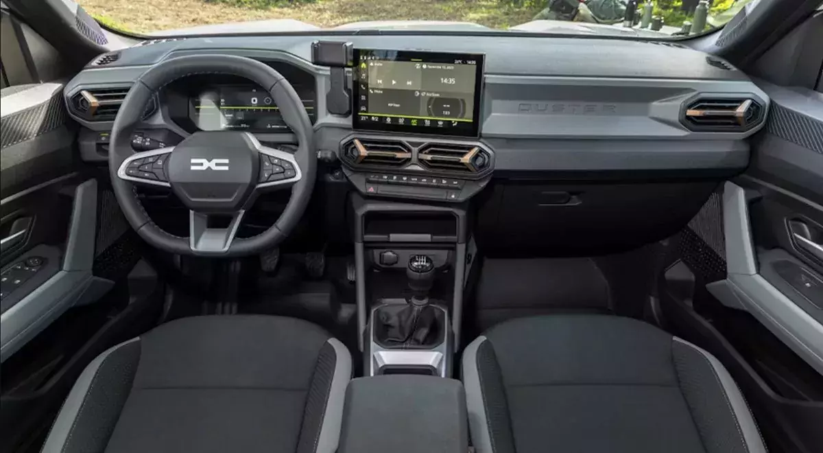 suv Dacia Duster wnętrze