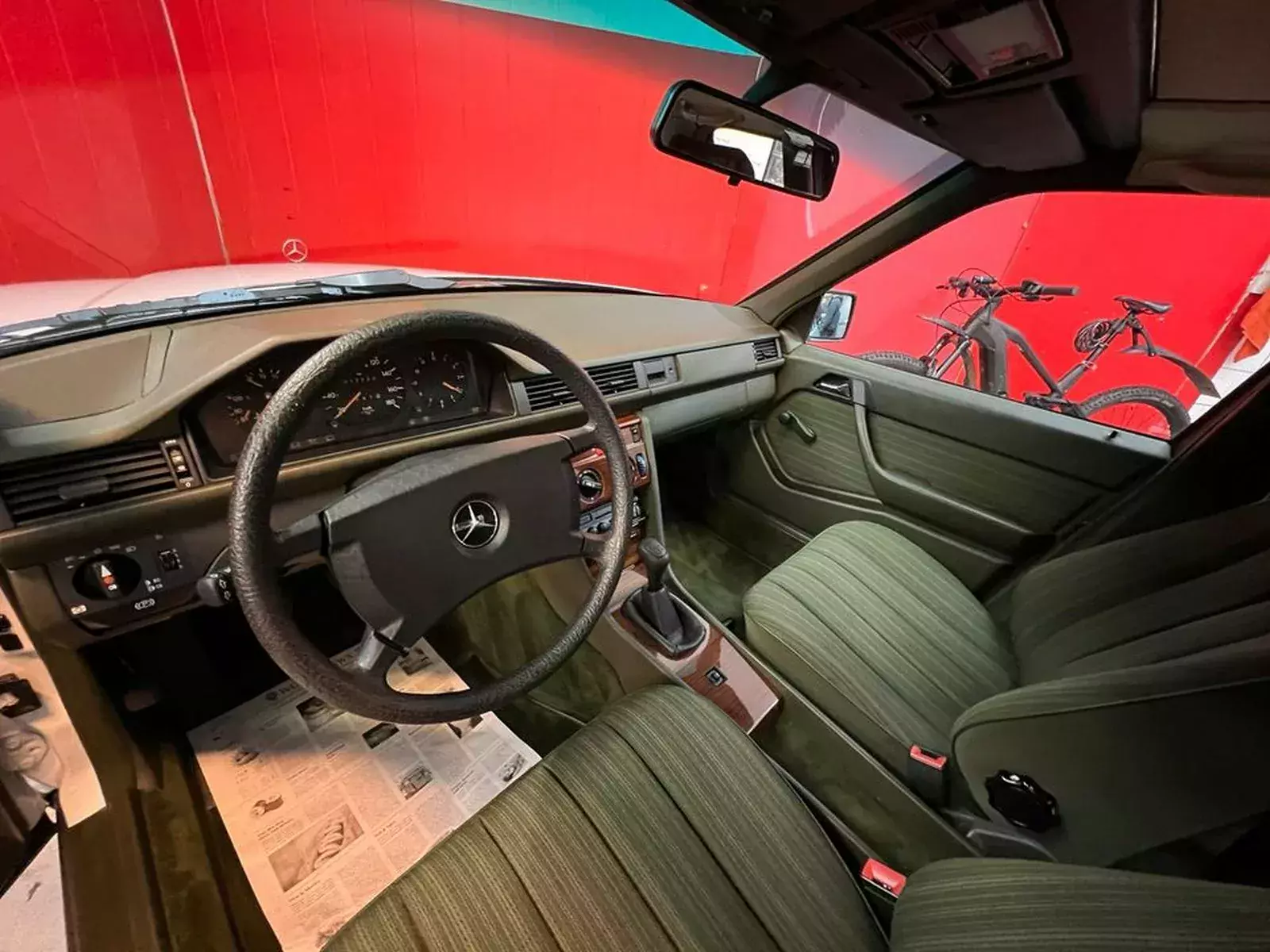 uzywany-mercedes-w124-200-d