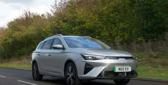 MG5 EV