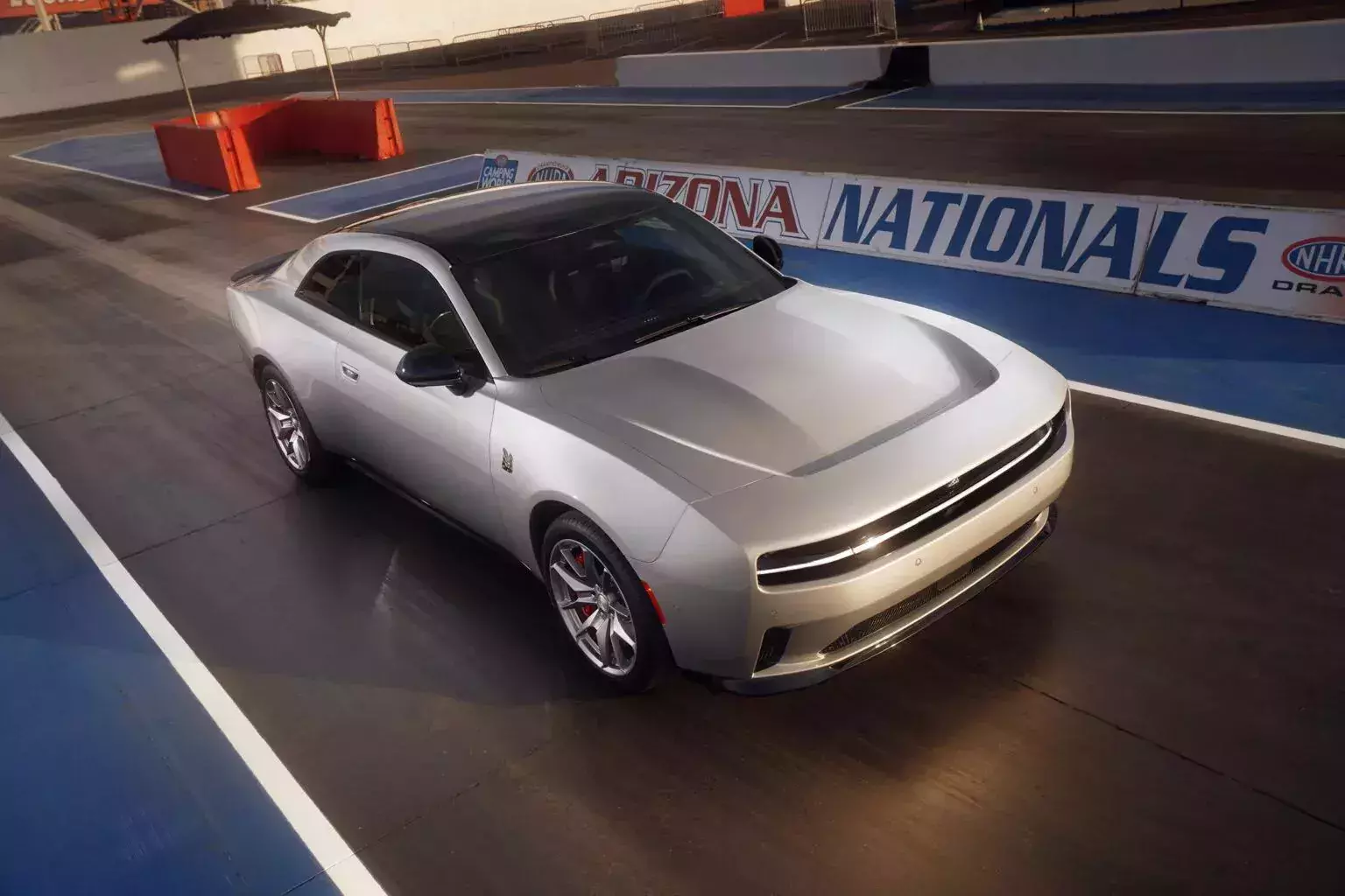 dodge-charger-elektryczny-muscle-car