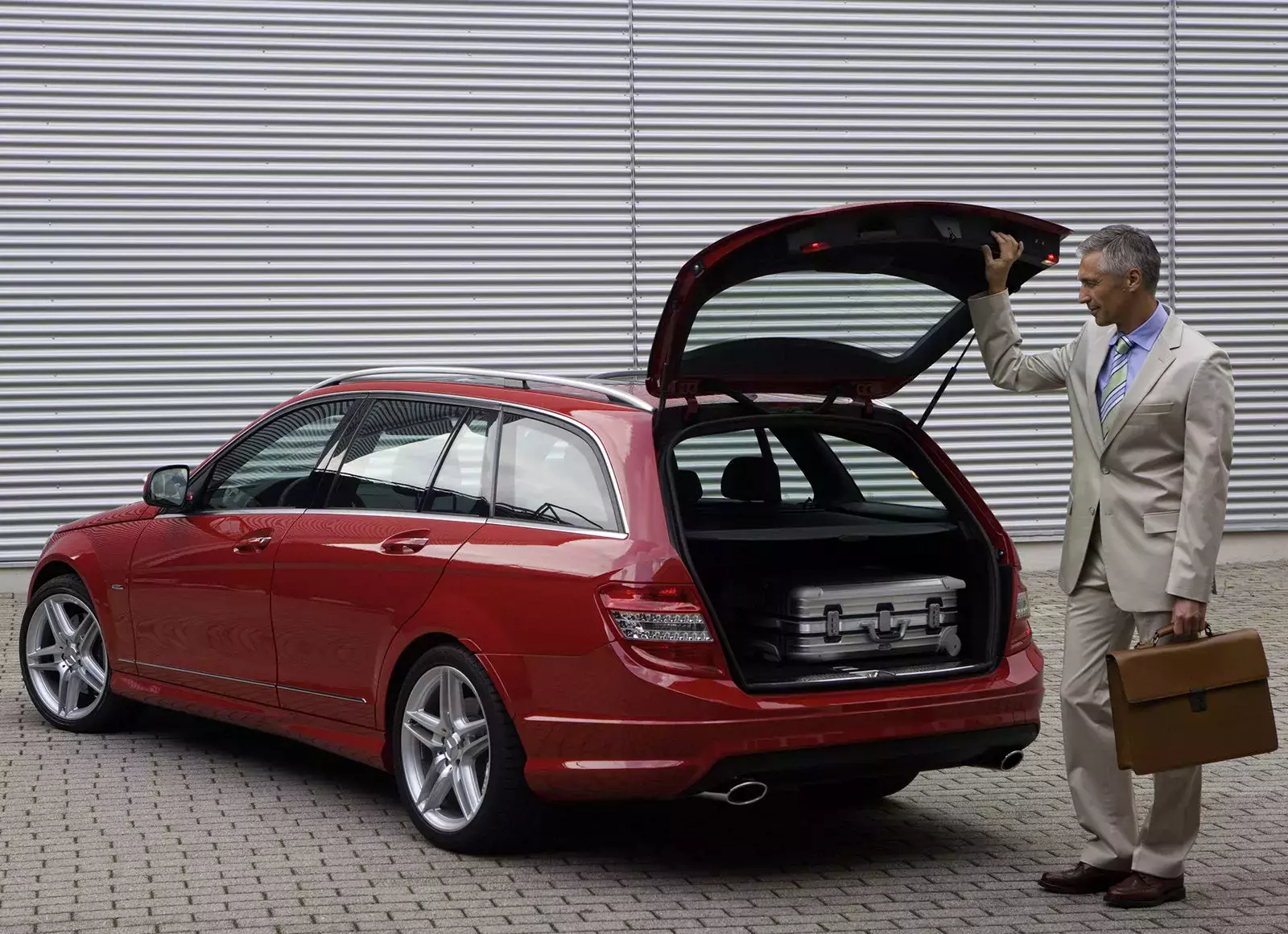 mercedes-c-w204-kombi-uzywane